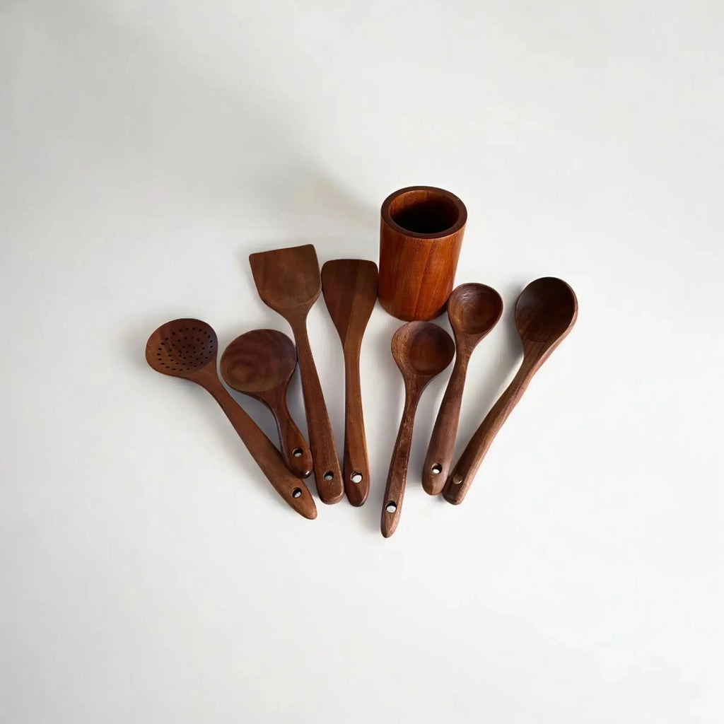 Håndlaget teak kjøkkenutstyr – 8 deler for alle matlagingsbehov (Kopi) Epoxy-Crafts
